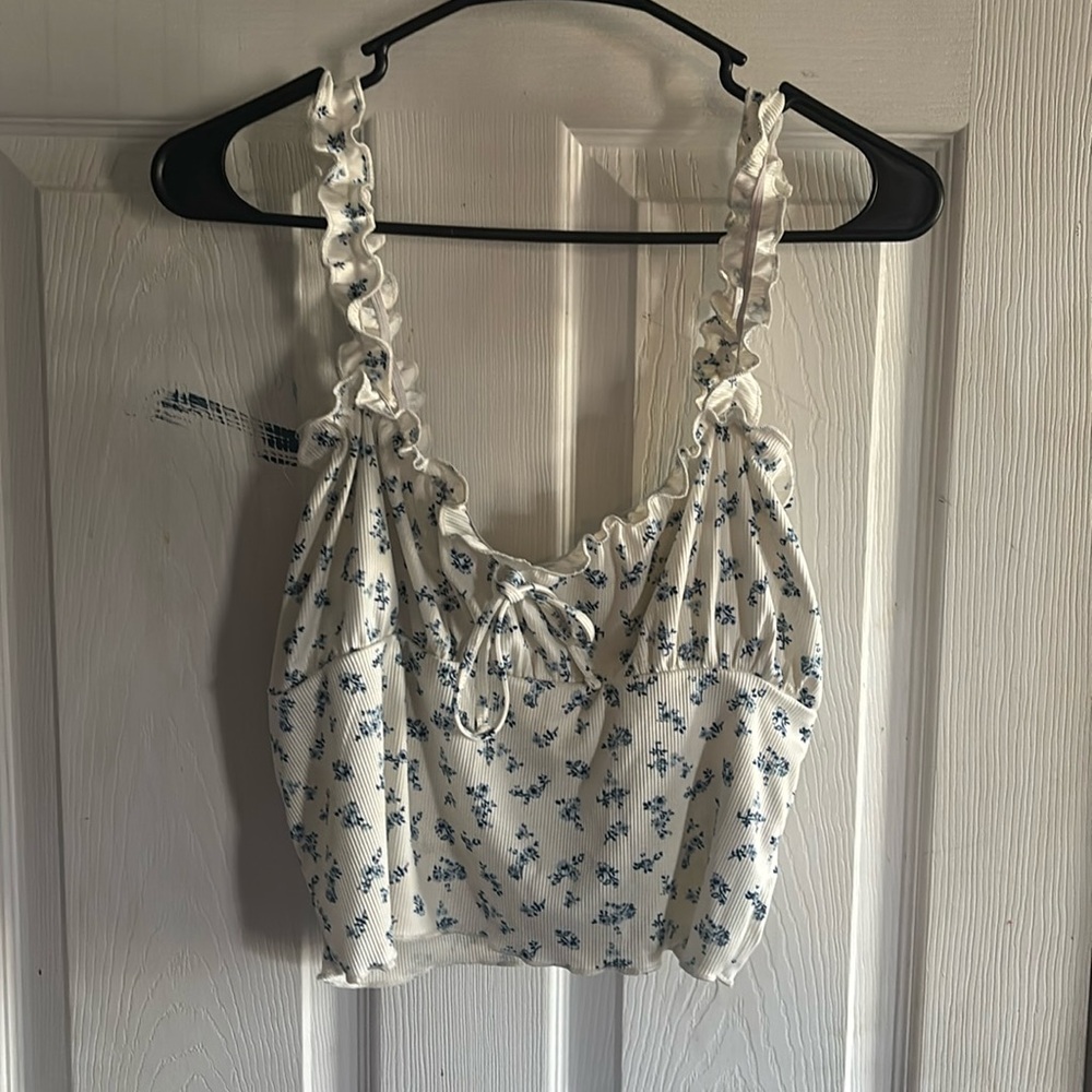 SHEIN cropped white and blue flower top